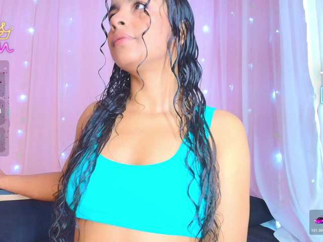 SunnyGilmore live cam on BongaCams