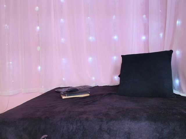 SunnyGilmore live cam on BongaCams
