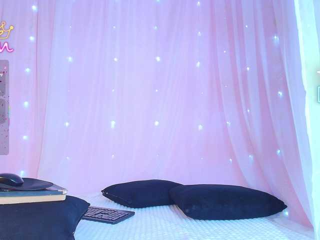 SunnyGilmore live cam on BongaCams