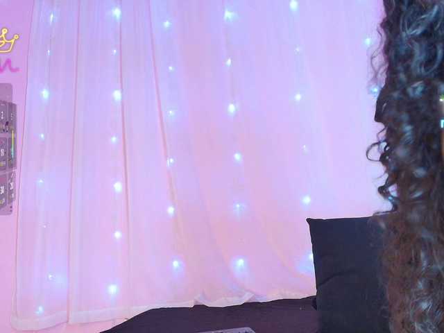 SunnyGilmore live cam on BongaCams