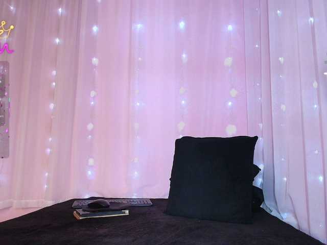 SunnyGilmore live cam on BongaCams
