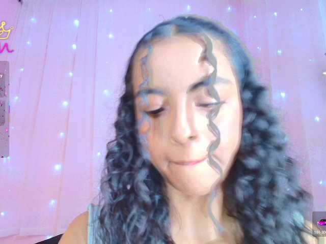 SunnyGilmore live cam on BongaCams