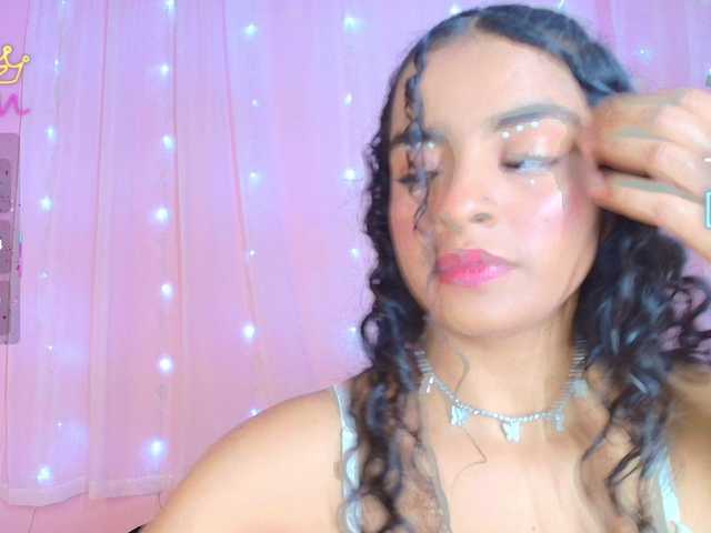 SunnyGilmore live cam on BongaCams