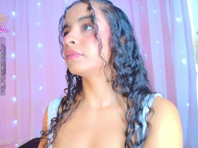 SunnyGilmore live cam on BongaCams