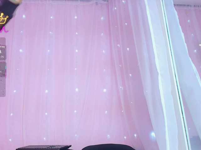 SunnyGilmore live cam on BongaCams