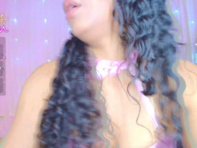 SunnyGilmore live cam on BongaCams