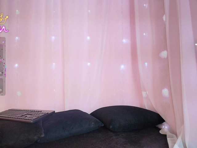 SunnyGilmore live cam on BongaCams