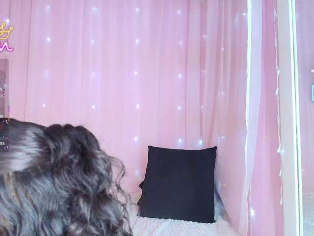 SunnyGilmore live cam on BongaCams