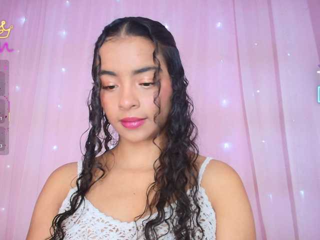 SunnyGilmore live cam on BongaCams