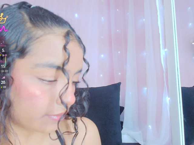 SunnyGilmore live cam on BongaCams