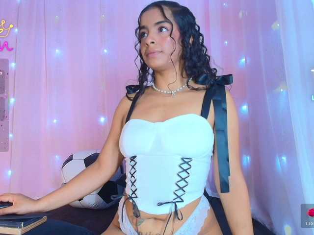 SunnyGilmore live cam on BongaCams
