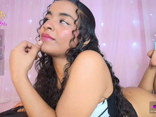 SunnyGilmore live cam on BongaCams