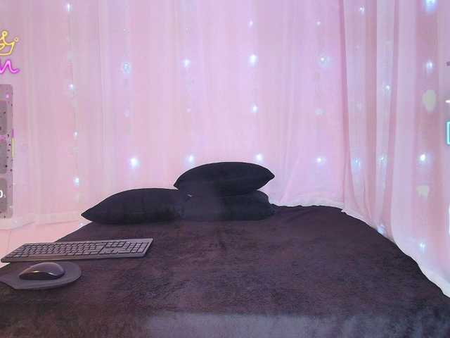 SunnyGilmore live cam preview