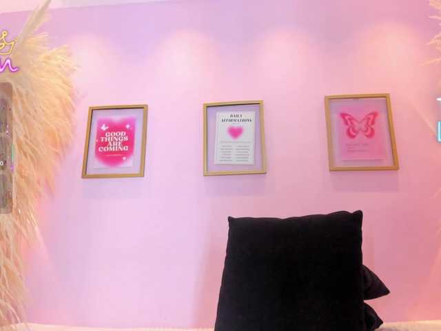 SunnyGilmore's BongaCams show and profile