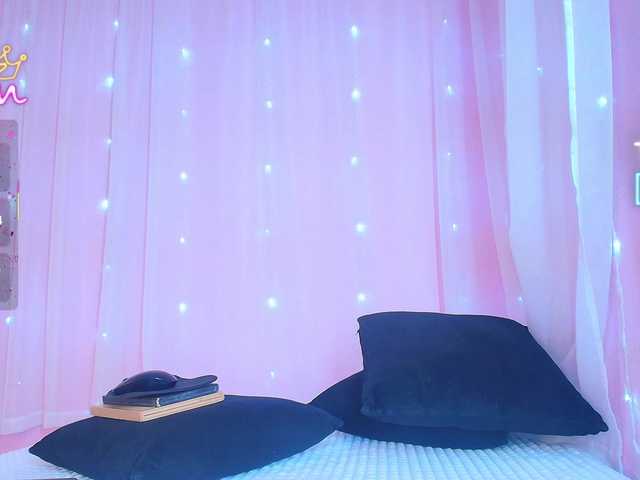 SunnyGilmore live cam on BongaCams