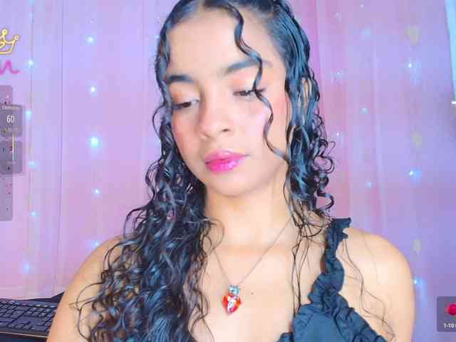 SunnyGilmore Live Webcam on BongaCams