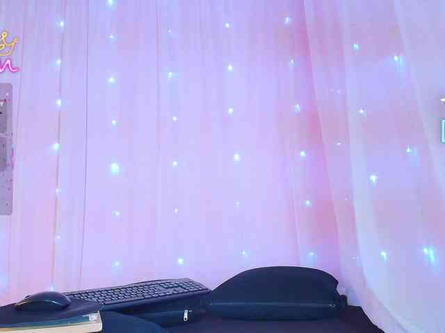 SunnyGilmore Live Webcam on BongaCams