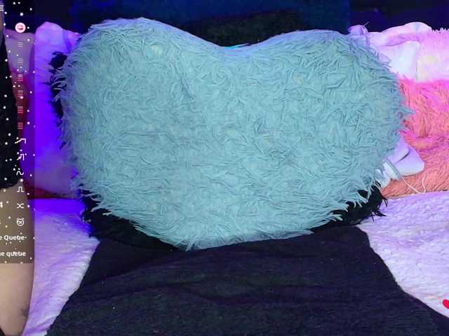 Hannahot69 live cam preview