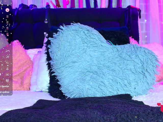Hannahot69 live cam on BongaCams