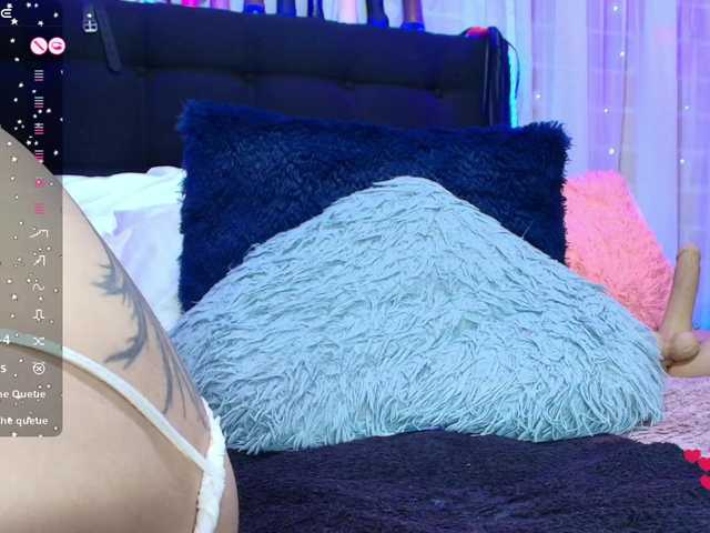 Hannahot69 live cam on BongaCams