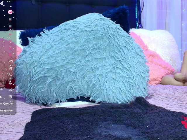 Hannahot69 live cam on BongaCams