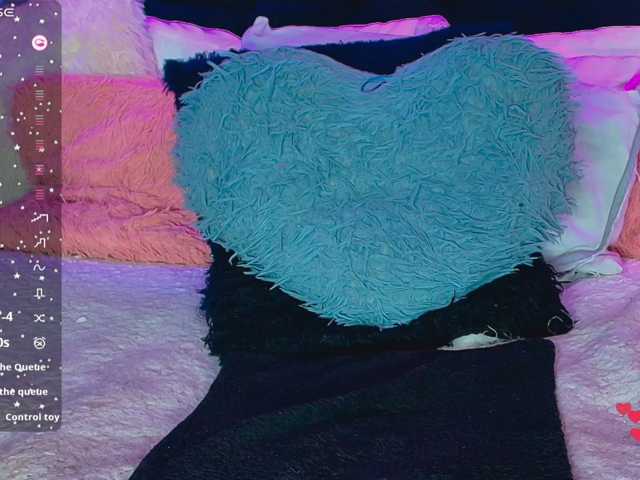 Hannahot69 live cam preview