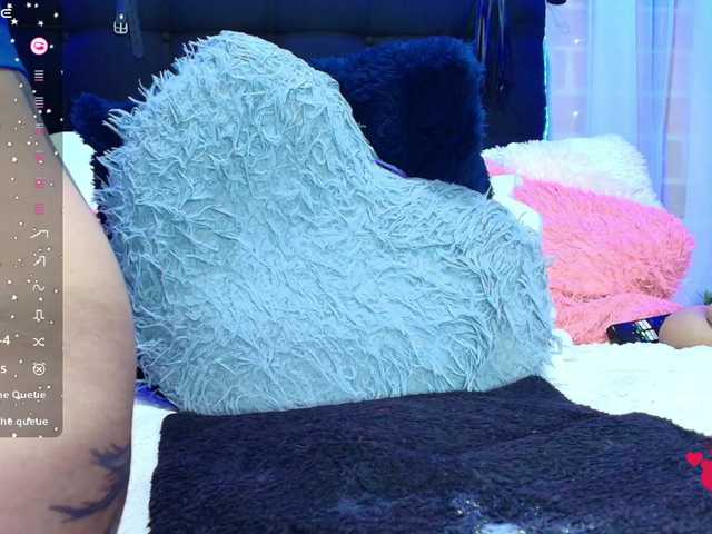 Hannahot69 live cam on BongaCams