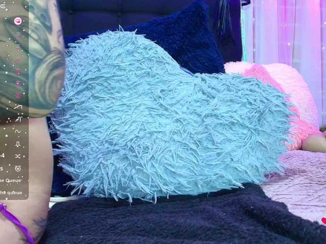 Hannahot69 live cam on BongaCams