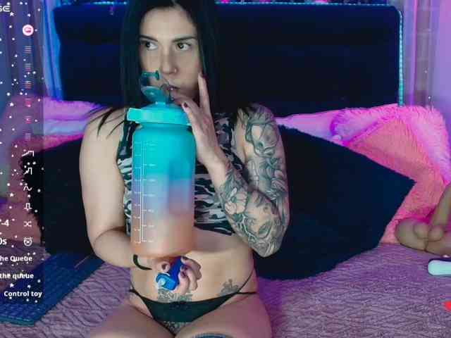 Hannahot69