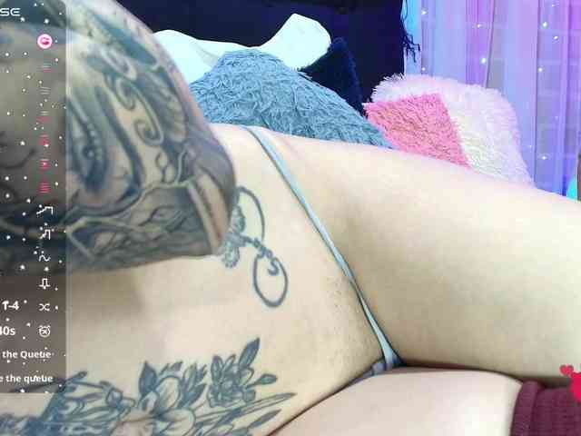 Hannahot69 webcam