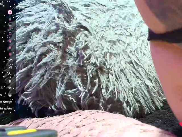 Hannahot69 webcam