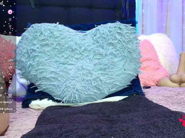 Hannahot69 webcam