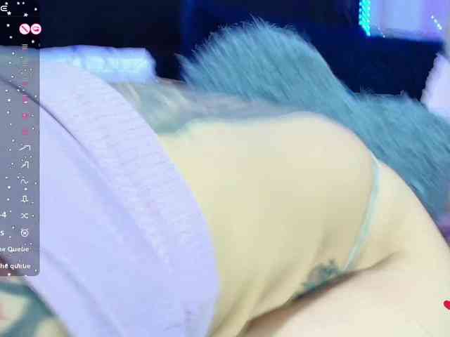 Hannahot69 webcam