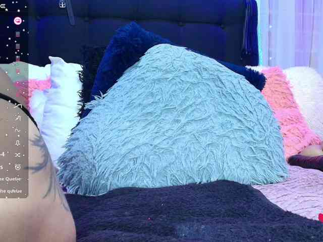 Hannahot69 webcam