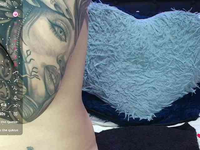 Hannahot69 webcam