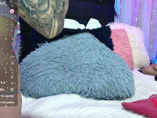 Hannahot69 webcam