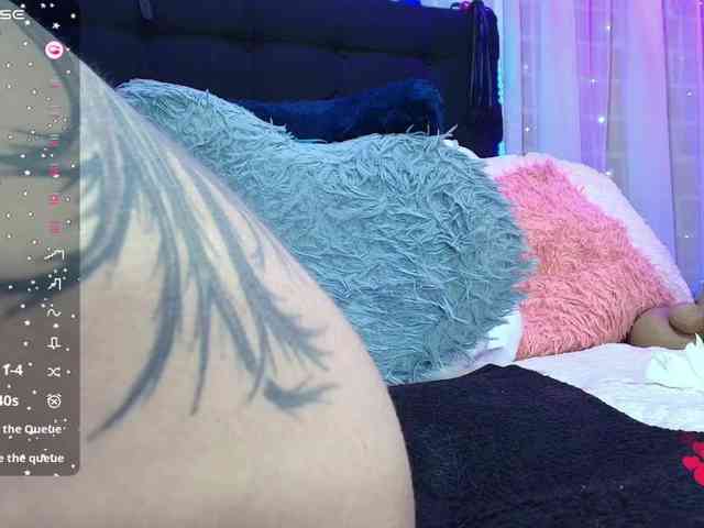 Hannahot69 webcam