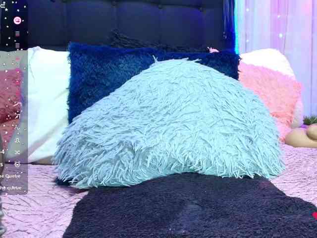 Hannahot69 webcam