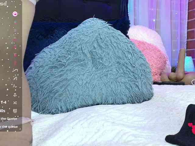 Hannahot69 webcam