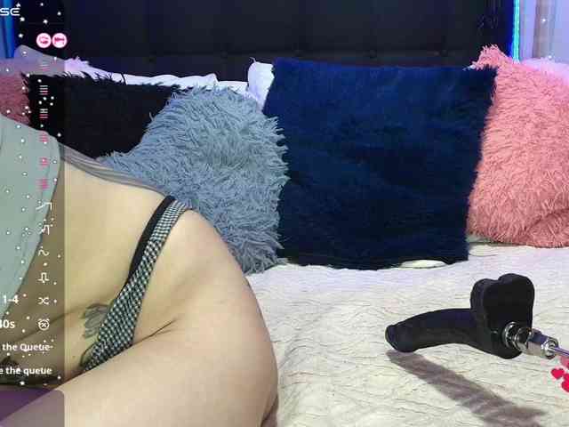 Hannahot69 webcam