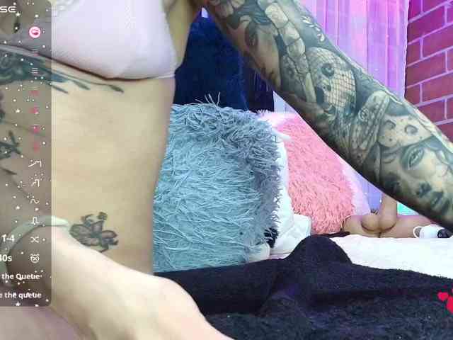 Hannahot69 webcam