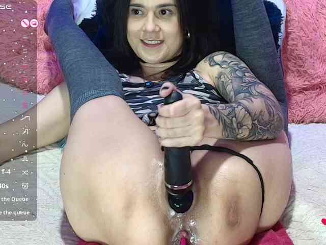 Hannahot69 webcam