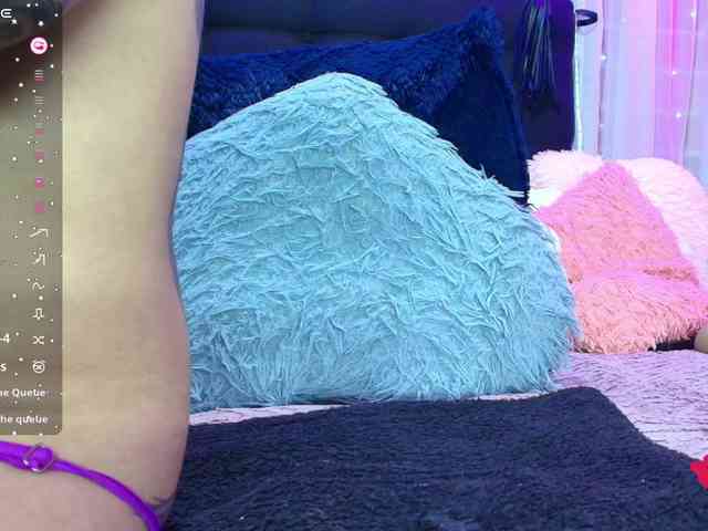 Hannahot69 webcam