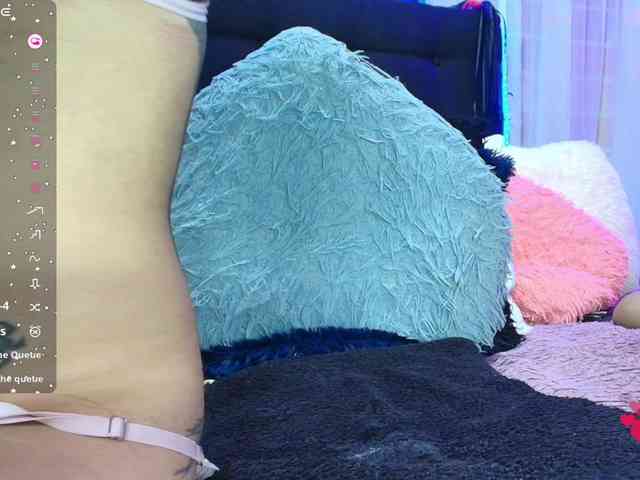 Hannahot69 webcam