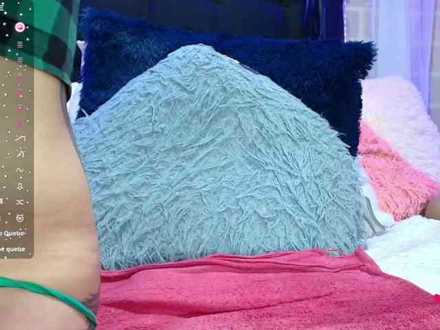 Hannahot69 webcam