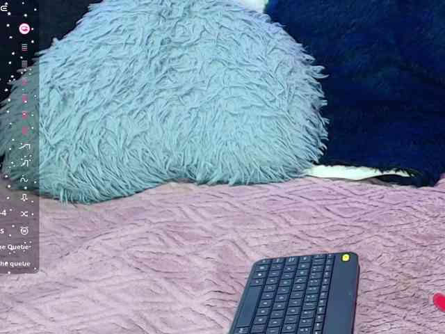 Hannahot69 webcam