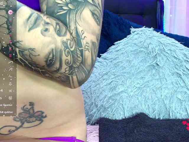 Hannahot69 webcam