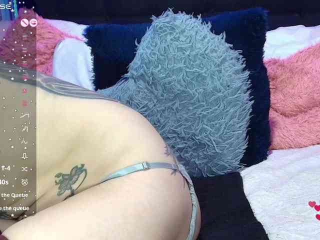 Hannahot69 Live Webcam on BongaCams