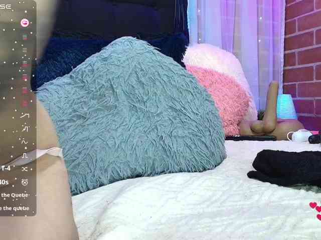 Hannahot69 webcam