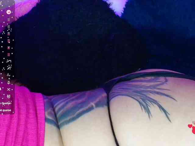 Hannahot69 webcam
